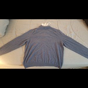 100% cashmere grey sweater ( brand new )